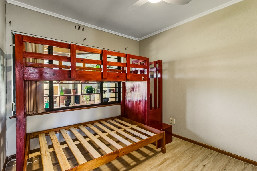 3 Bedroom Property for Sale in Die Wingerd Western Cape